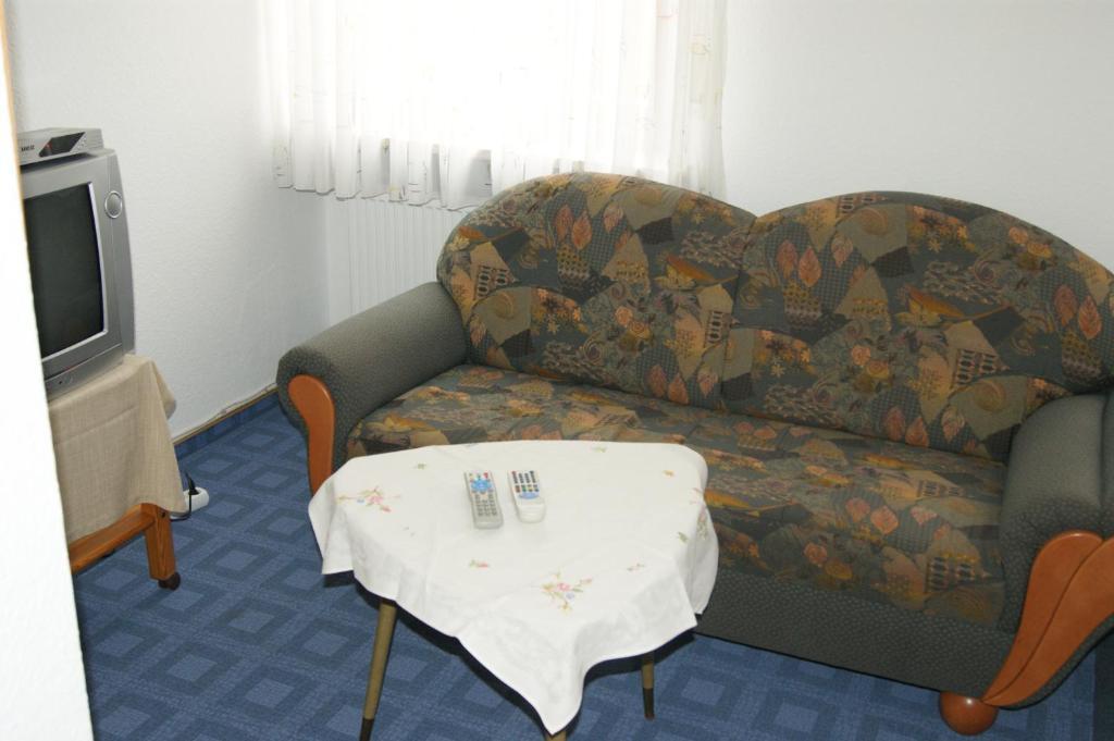 Ferienwohnungen Pies Bad Kreuznach Bilik gambar